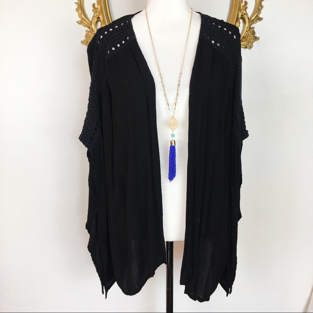 🛑Casual Studio Black Short Kimono Size S